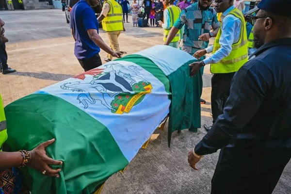 Ondo State: Akeredolu’s remains arrive Nigeria