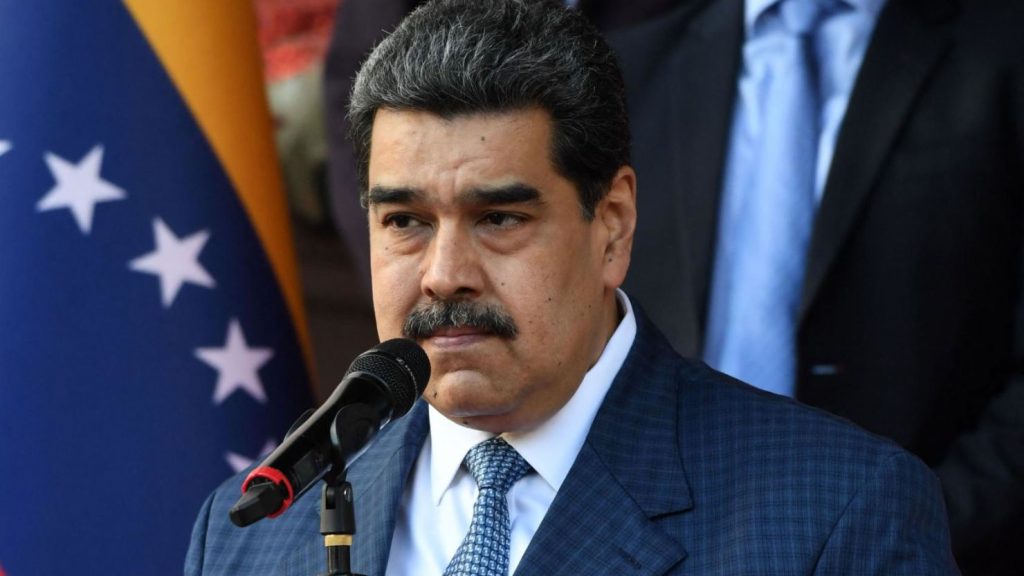 Trump captures Venezuelan President Maduro, wife
